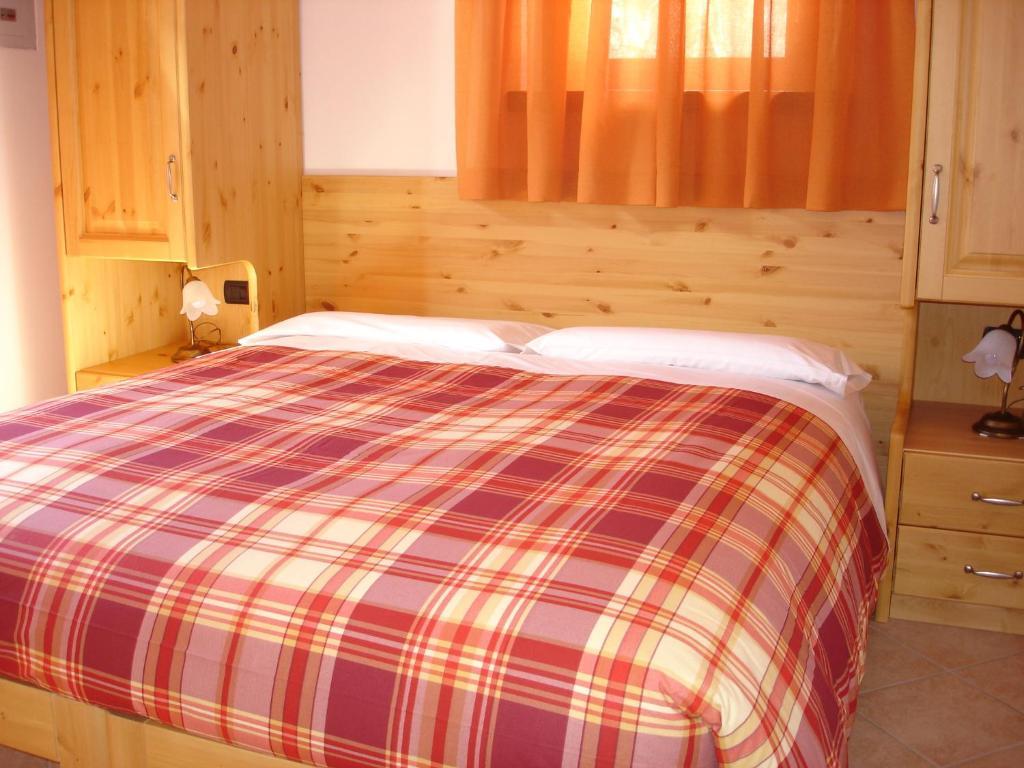 Chalet Alberti Bormio Oda fotoğraf